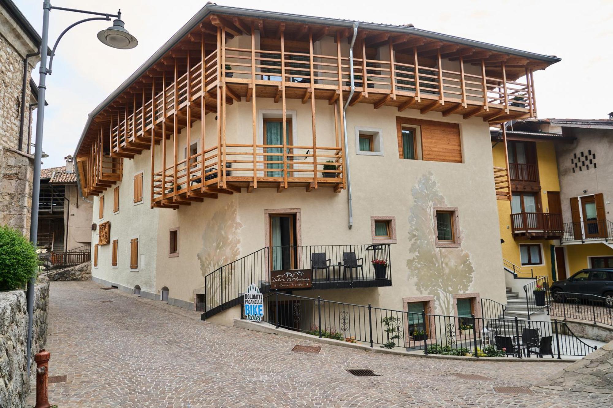 Dolcevita Ambiez B&B San Lorenzo Dorsino Exterior photo